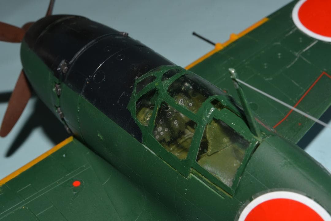 [完成品］1/48　日本海軍局地戦闘機『雷電』21型　第302海軍航空隊
