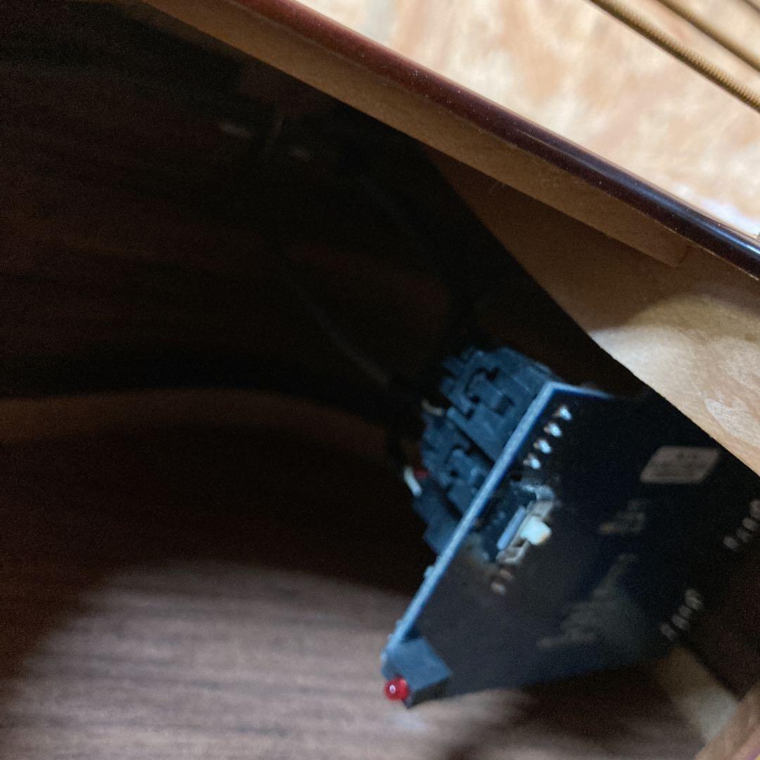Taylor テイラー　214ce-SB DLX エレアコ　ハードケース付き