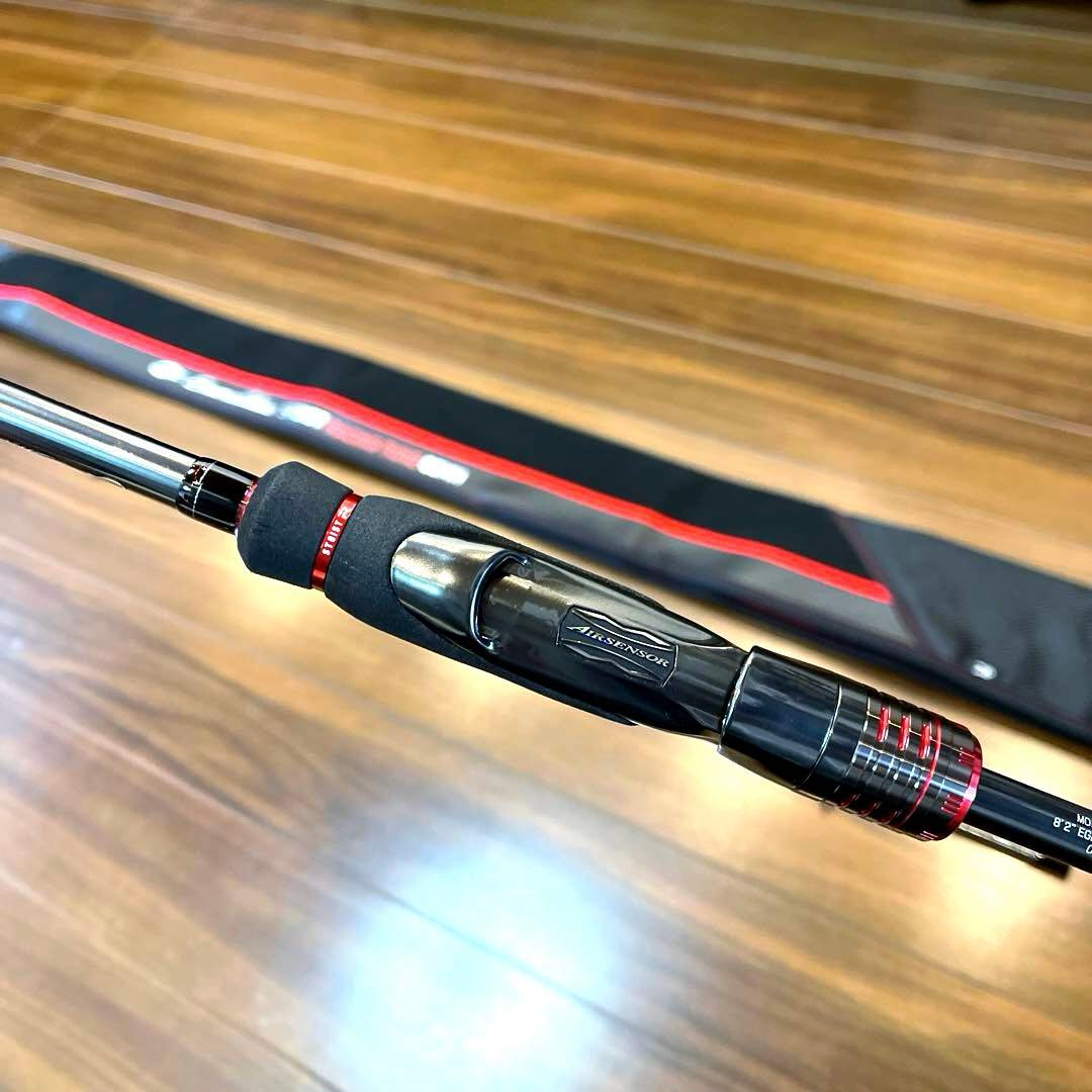 エメラルダス ストイスト RT 82MH