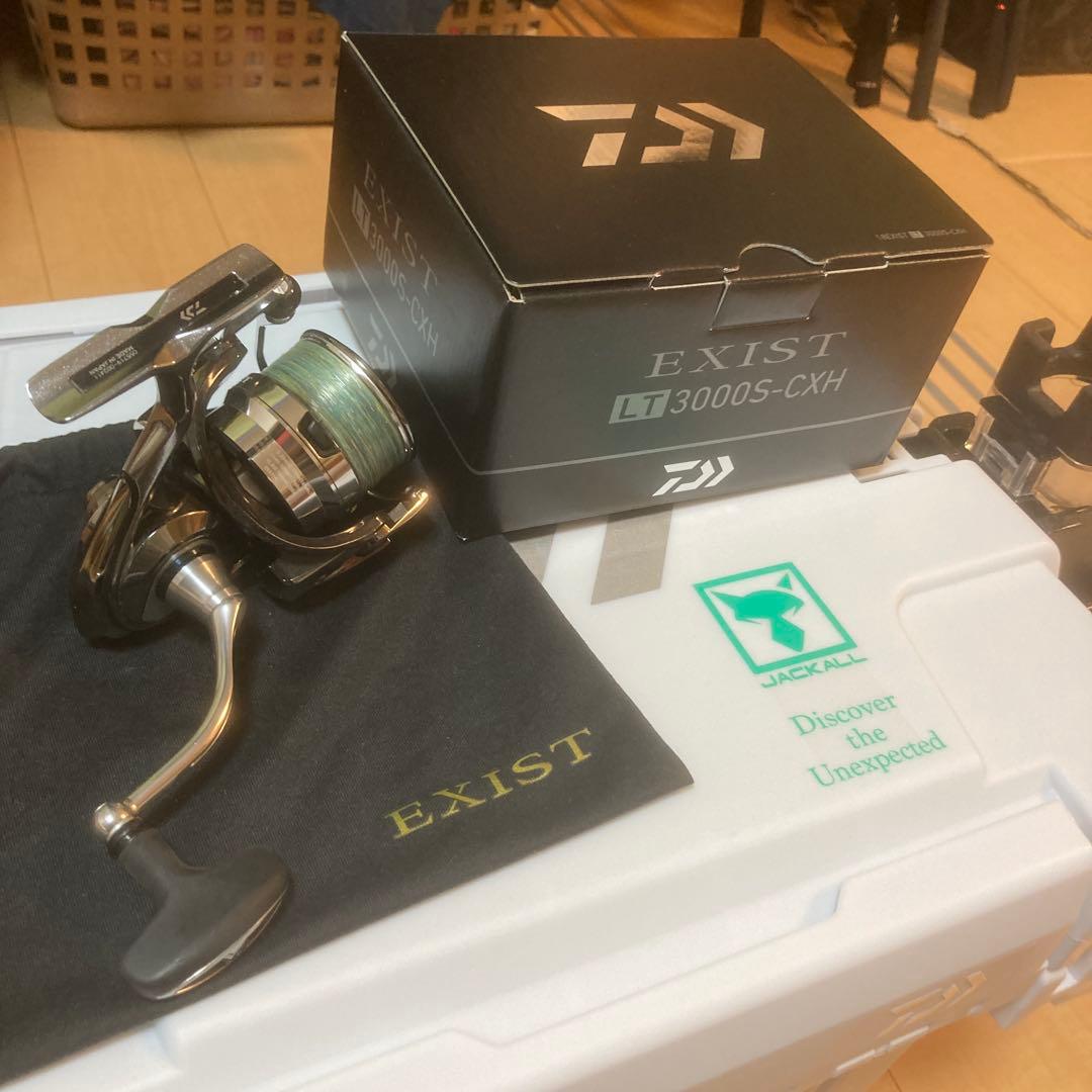 ダイワ18イグジストEXIST LT3000S-CXH スピニング　おまけ付