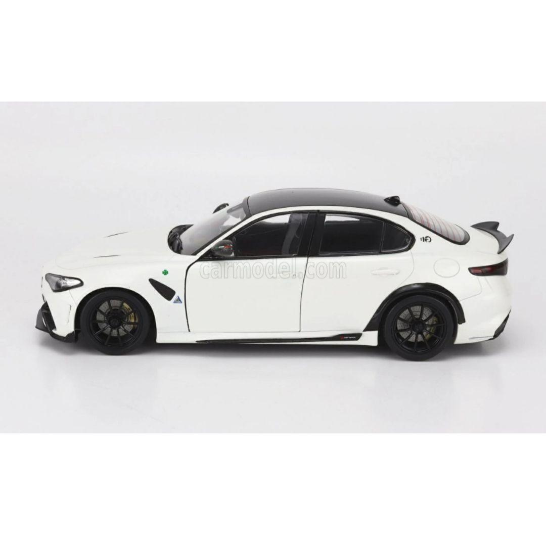 1/18 アルファロメオ ジュリア GTA
