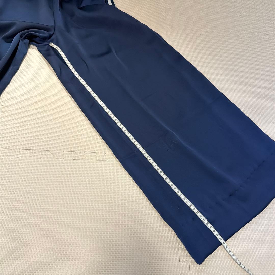 《値下げ》adidas ネイビー ジャージ　トラックパンツ M