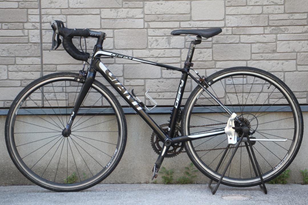 引き取り限定♪人気のGIANT♪DEFY3♪軽量アルミフレーム♪スポーツの秋に♪