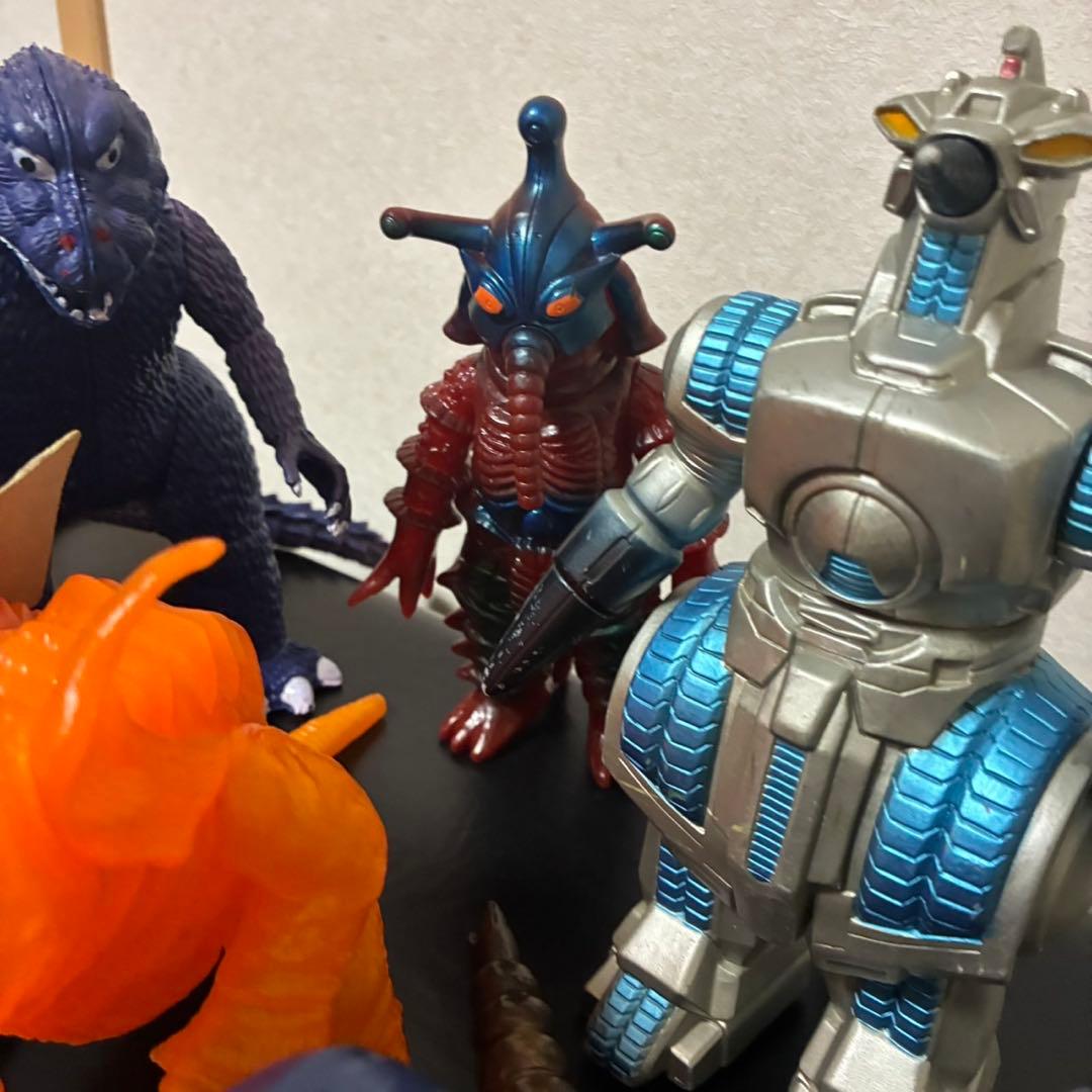 怪獣フィギュア　まとめ売り　バンダイ　YUTAKA製含む　ウルトラマン　ゴジラ