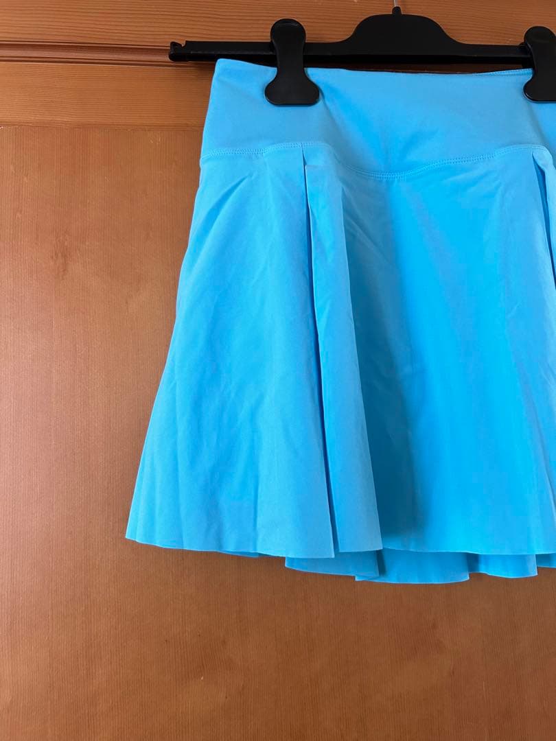 ナイキ　テニスウェア　水色スコート　US-Sサイズ　新品