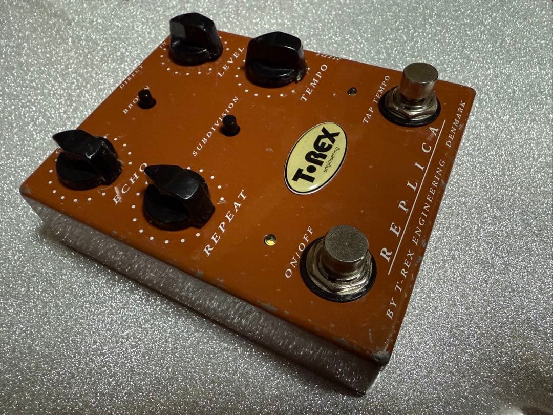 つ*き様 T-REX REPLICA 純正ACアダプター付
