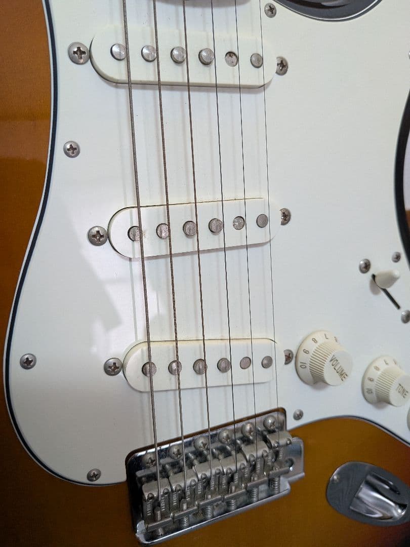 Fender Japan ストラトキャスター ST62 サンバースト Nシリアル