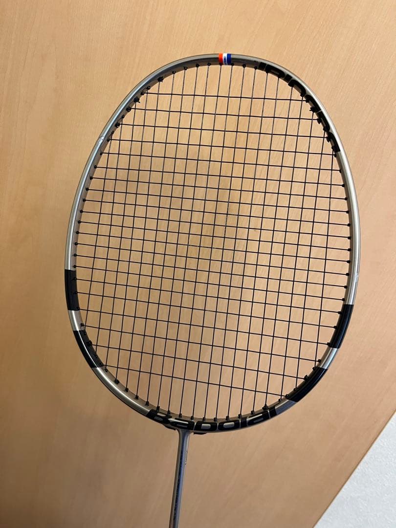 2本 限定 BabolaT バボラ バドミントン ラケット サテライト パワー