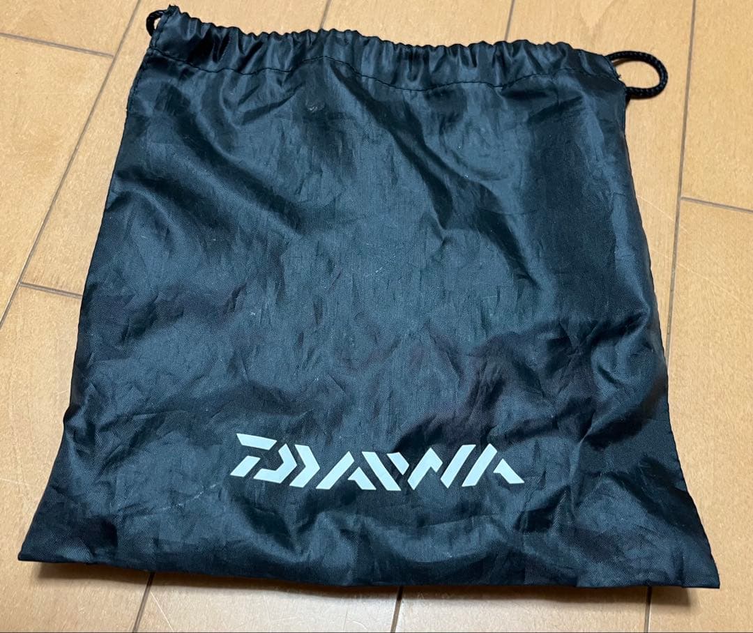 【美品】ダイワ 18カルディア　LT3000-CXH