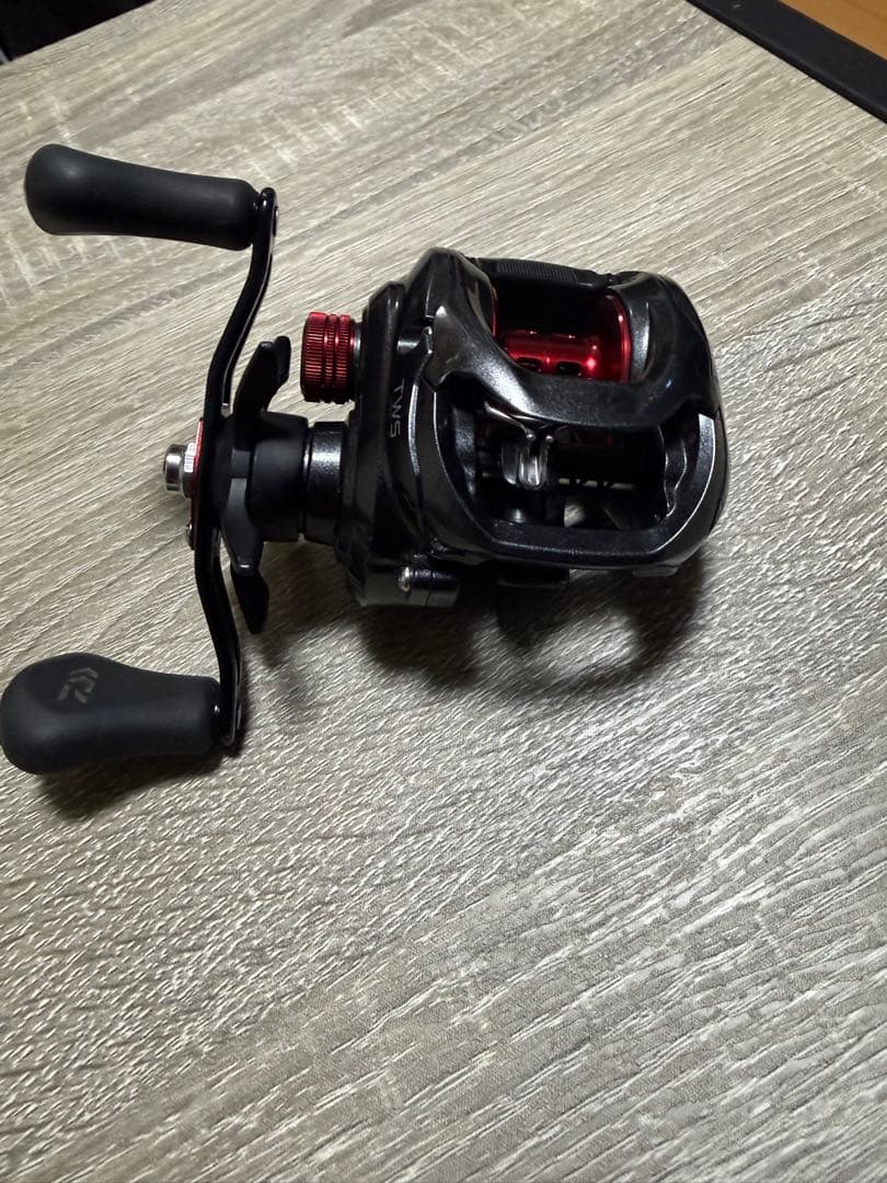ダイワ　DAIWA タトゥーラCT100HS ギア比7.3