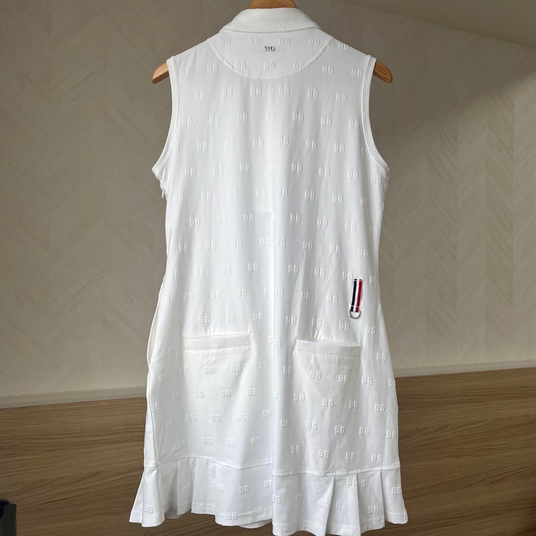 新品★38,500円 BRIEFINGゴルフポロワンピース BGロゴ総柄 白L