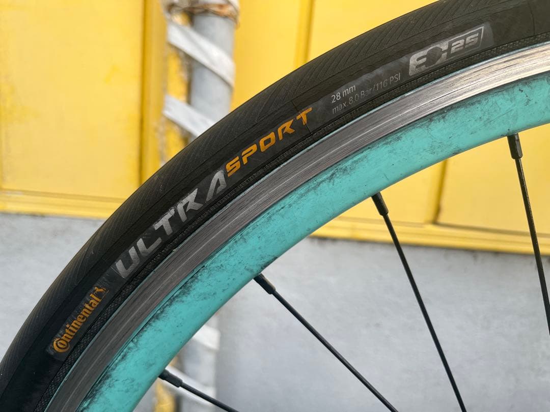 【けんいちせ】Bianchi ROMA 4 クロスバイク ブラック アルミ