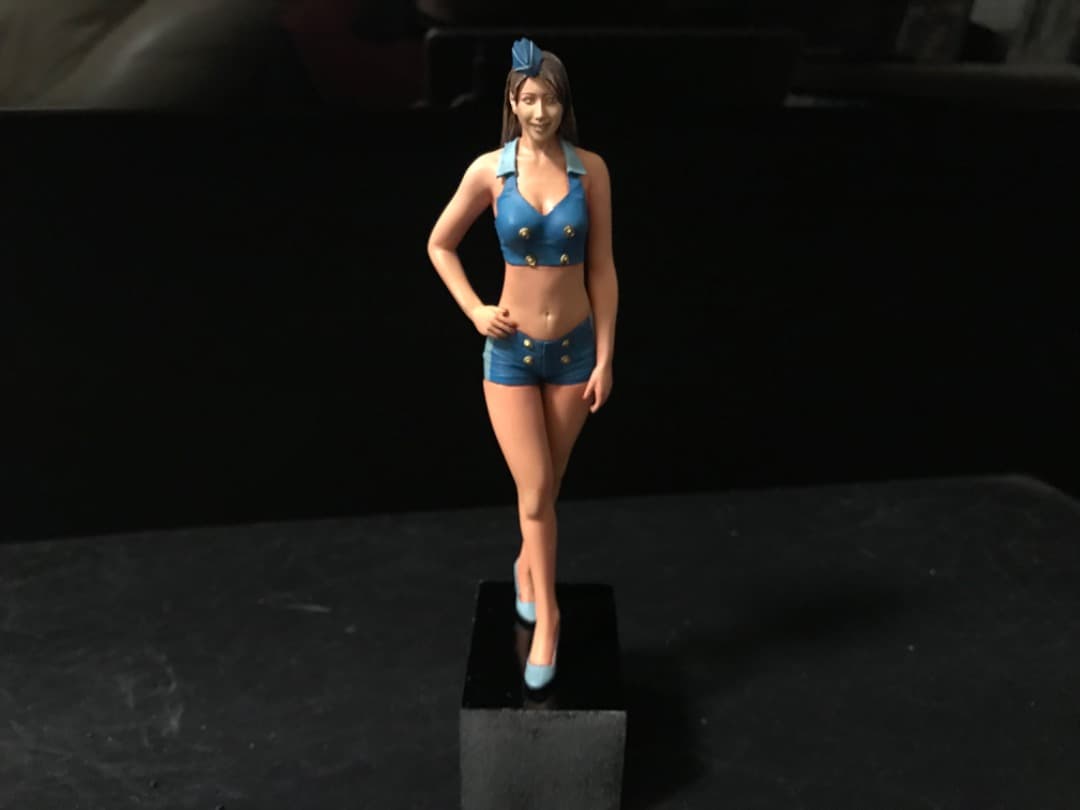 12リアルフィギュアコレクション　ラウンドガール　1/12 完成品　ハセガワ