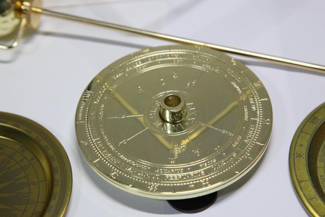 デアゴスティーニ　太陽系をつくる　模型　組み立て途中品　一部未開封