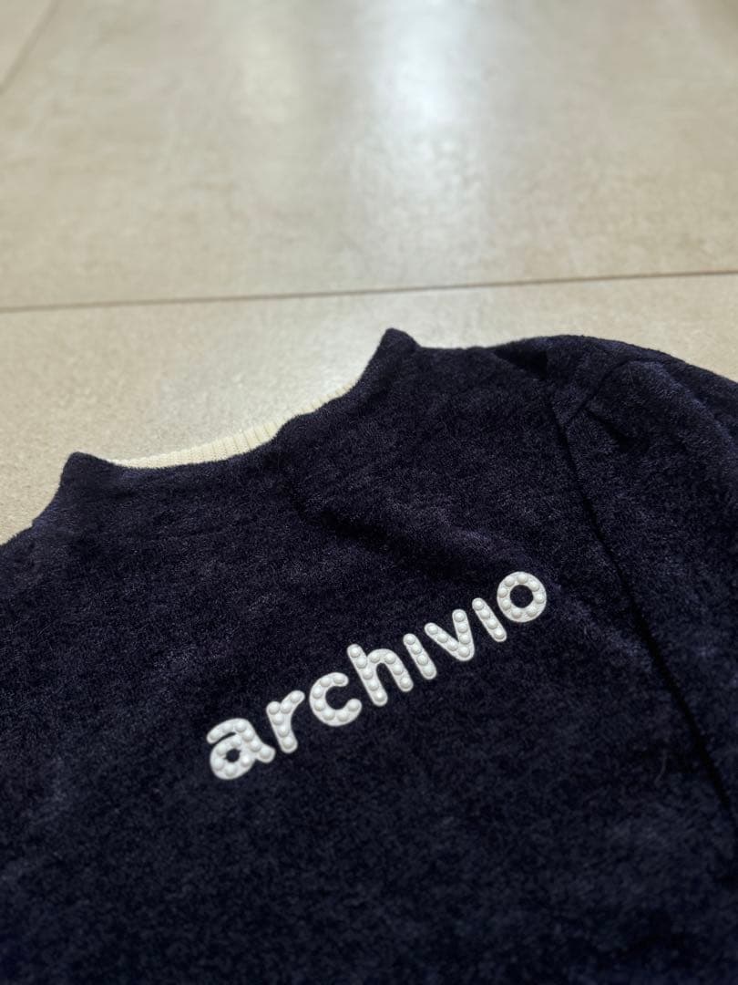 archivio アルチビオ 38ネイビー セーターロゴビジュー