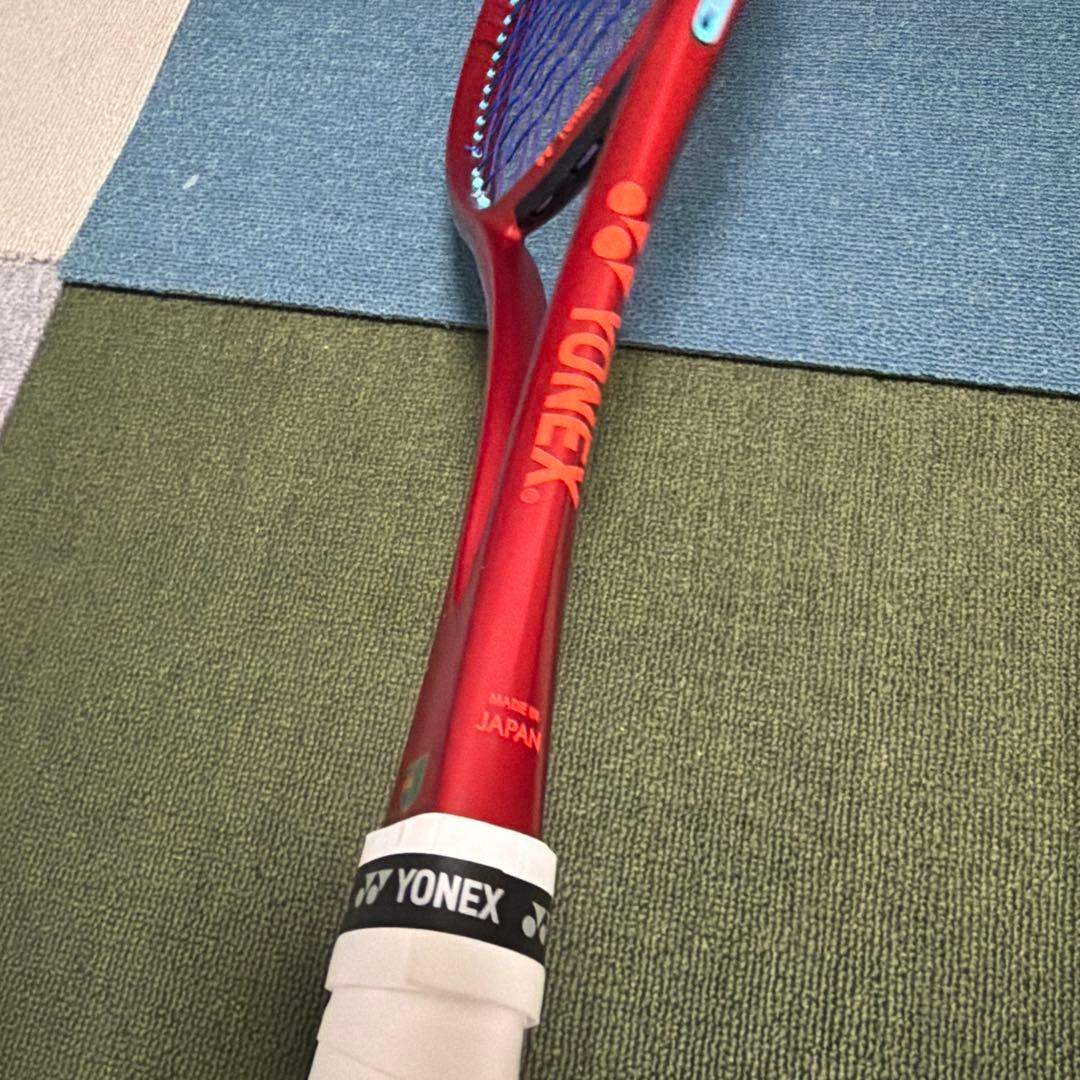 16 YONEX 軟式用テニスラケット レッドジオブレイク70s