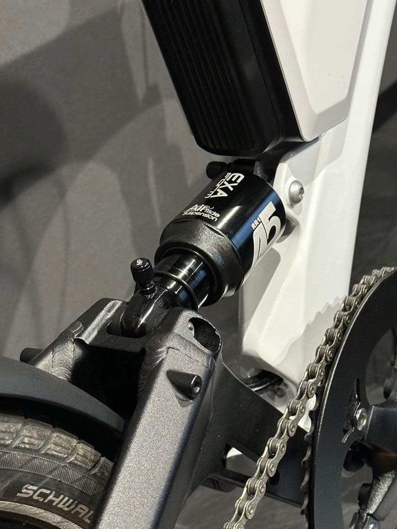 【ジャンク】Besv PS1 電動アシスト自転車 ホワイト