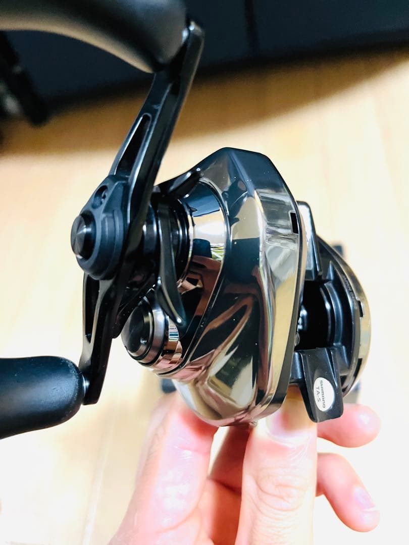 シマノ　21アンタレスDC HG 右ハンドル