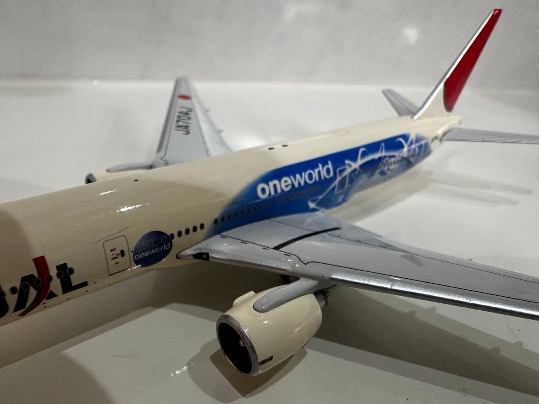 JAL Boeing777-246/ER oneworld 特別塗装 1/400
