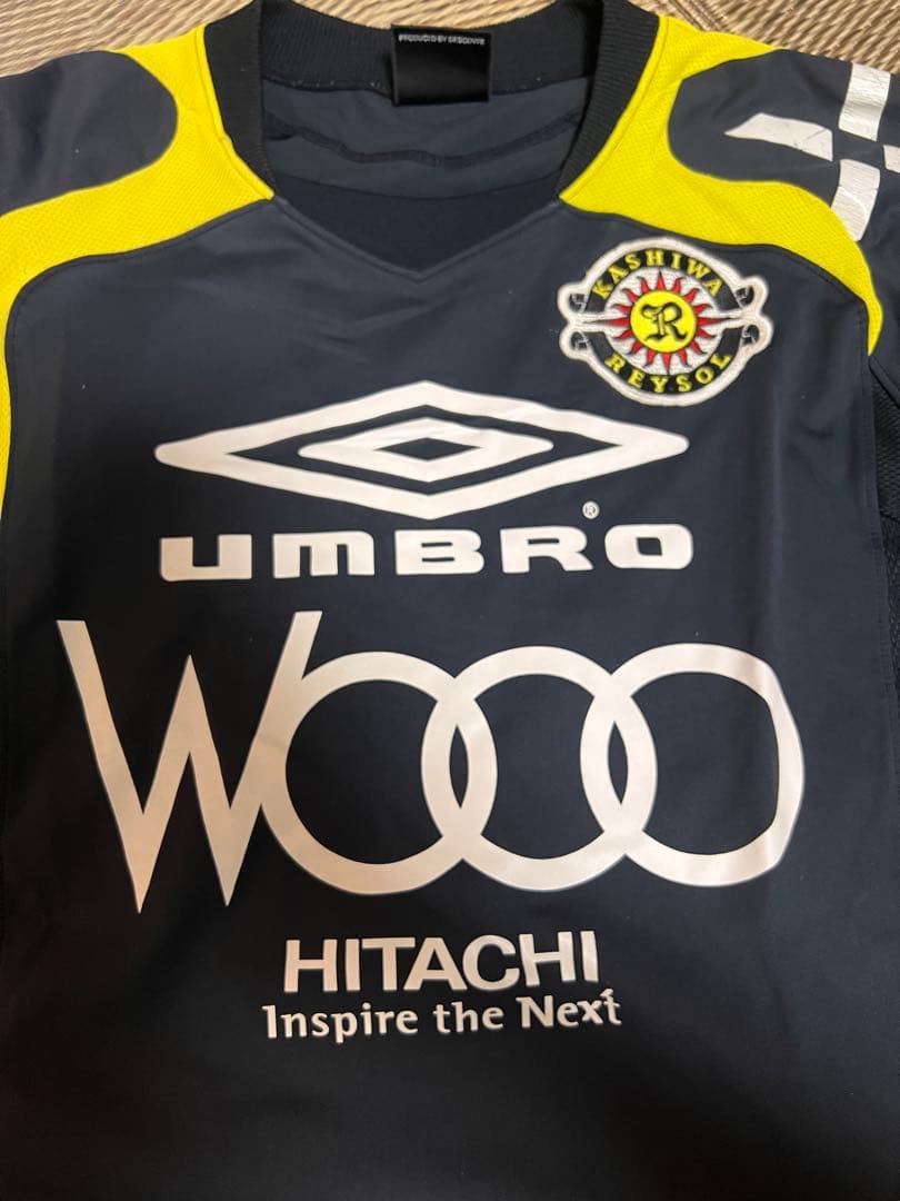 柏レイソル　UMBRO 長袖ピステ ブラック