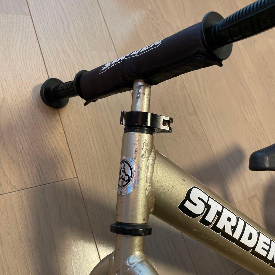 ストライダー　限定モデル シャンパンゴールド