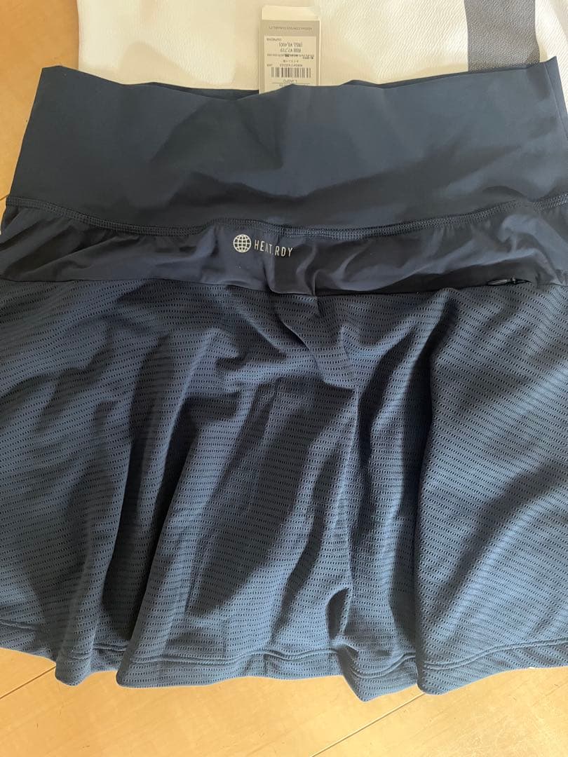 新品　アディダス　adidas ゴルフ　モックネック スカート　セットアップ　L