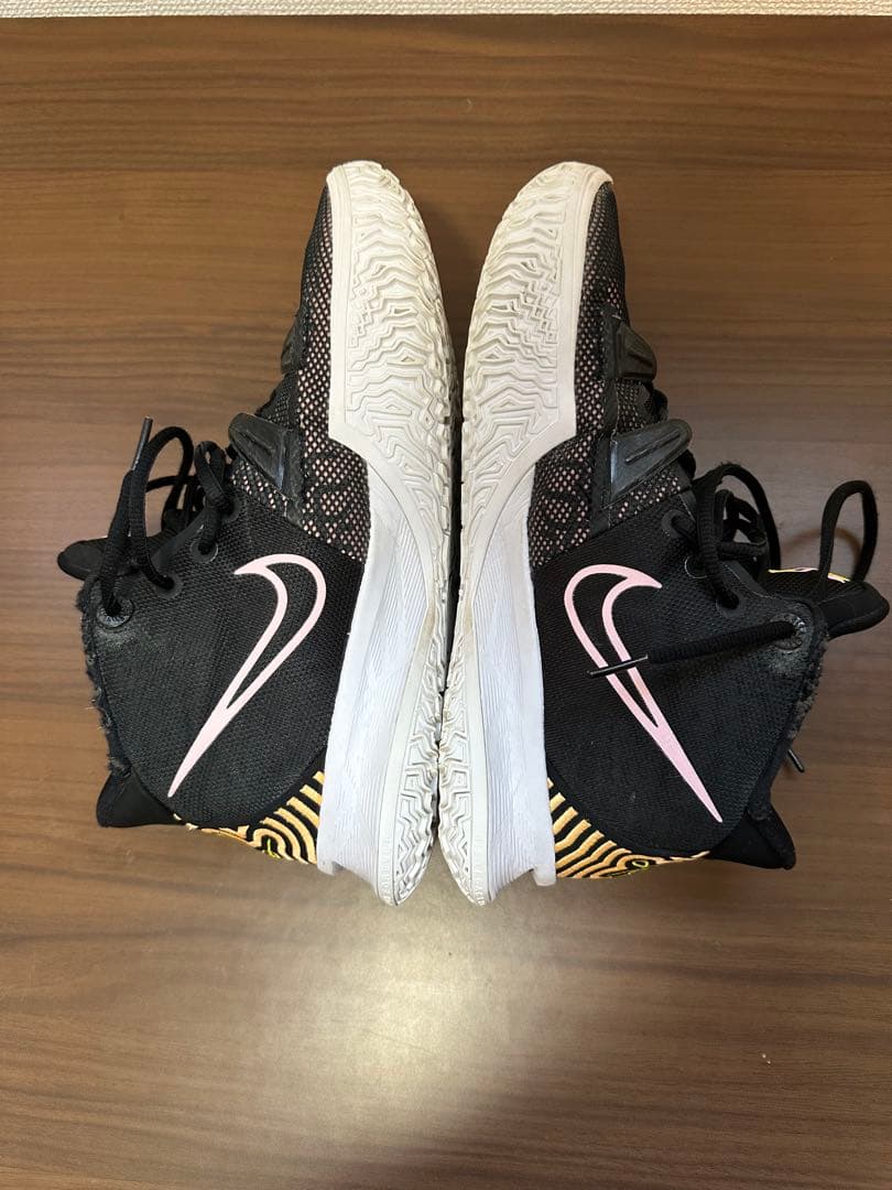 Kyrie 7 EP バスケットシューズ ブラック