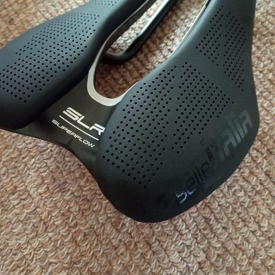 サドル　Selle Italia　SLR Boost Superflow S