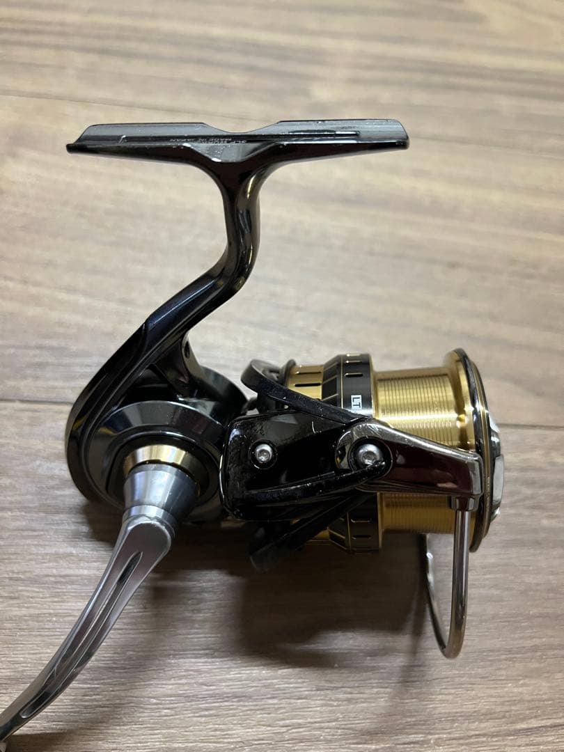 18イグジスト 4000chx セミオーダーカスタム　純正替スプール付き