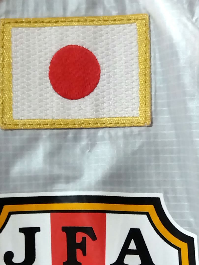 新品／サッカー日本代表２００９　　　　　　　　　　　アンセムジャケット／サイズＯ