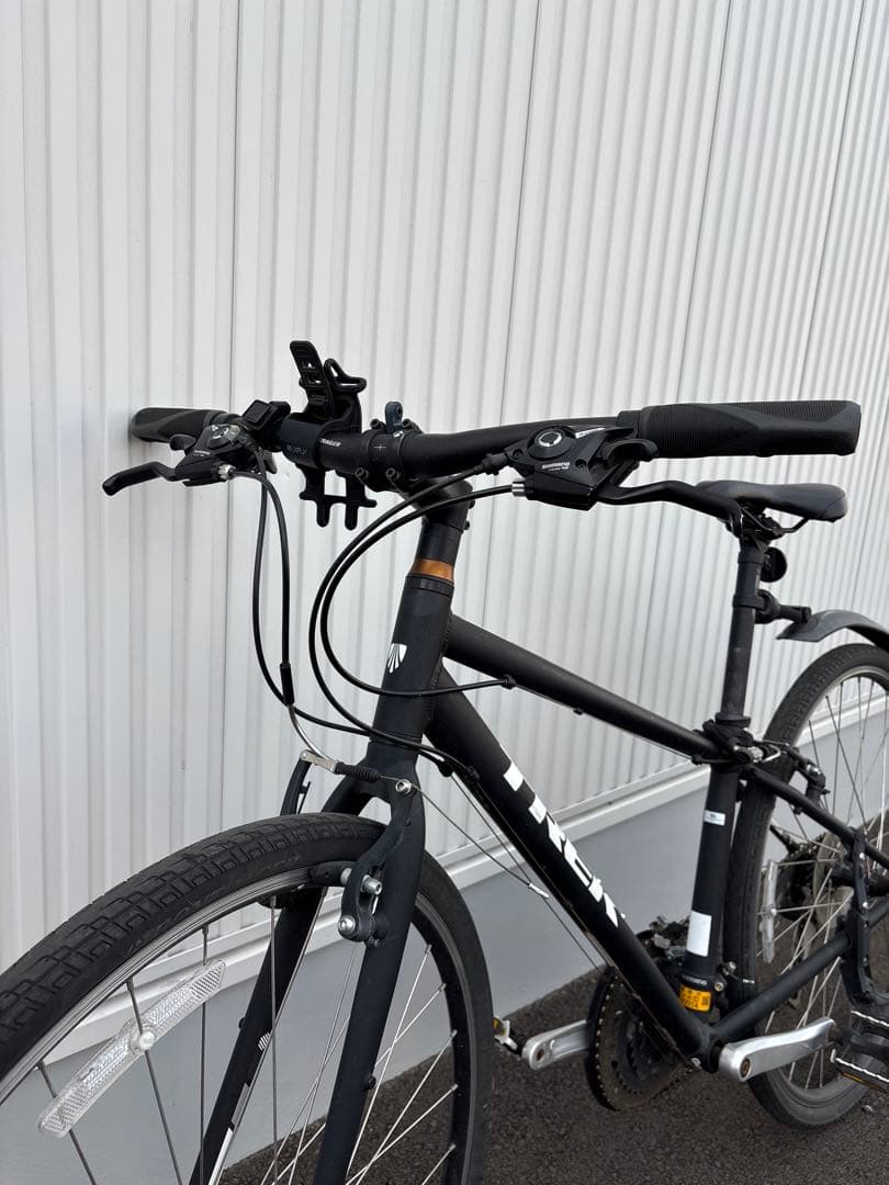 Trek クロスバイク ブラック 700C