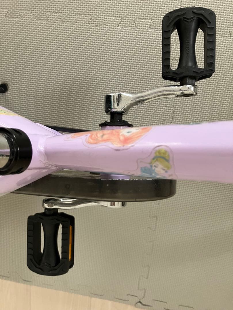 へんしんバイク　紫　プリンセスシール付き　14インチ