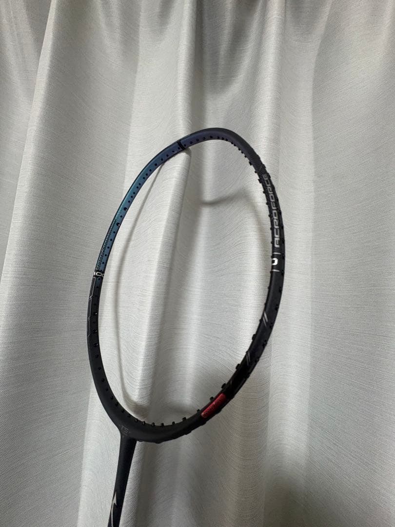 【新品未使用】アクロフォース100/ミズノ/4U6ドミントンラケット