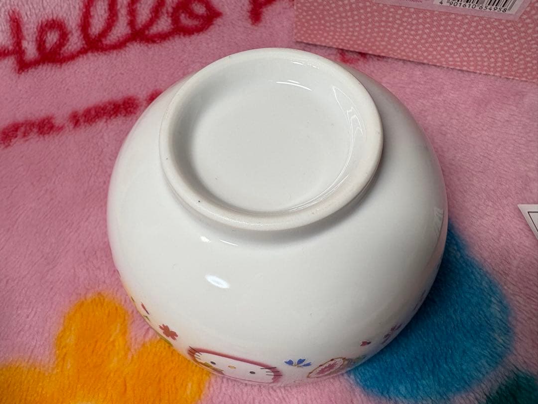 新品　レトロ　2000年　ハローキティ オウギ　桜　和風　中皿　小鉢　多用丼