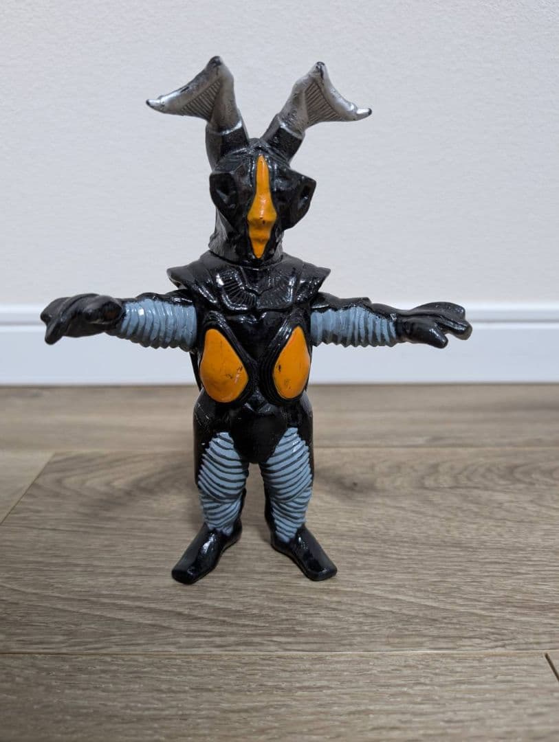 当時モノ＆ほぼ初版【俺のおもちゃ箱】ウルトラ怪獣大集合18体