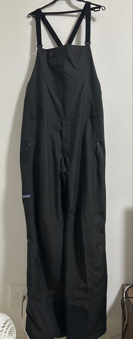 パタゴニア　パウダータウンビブ　黒　XL