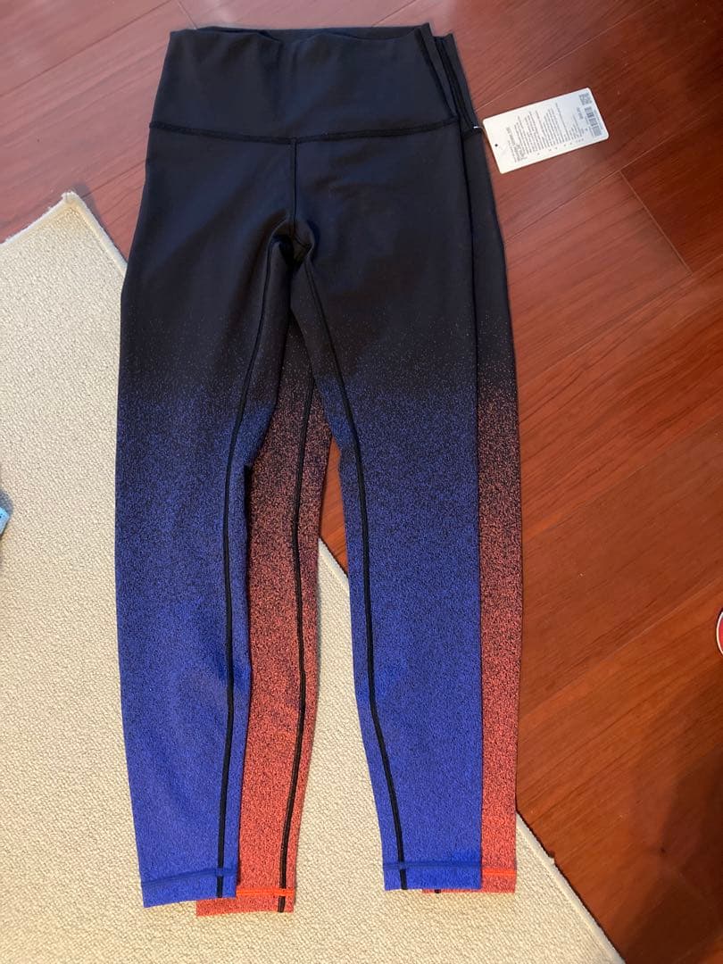 【限定品レア】 ルルレモン　レギンス　黒×青
