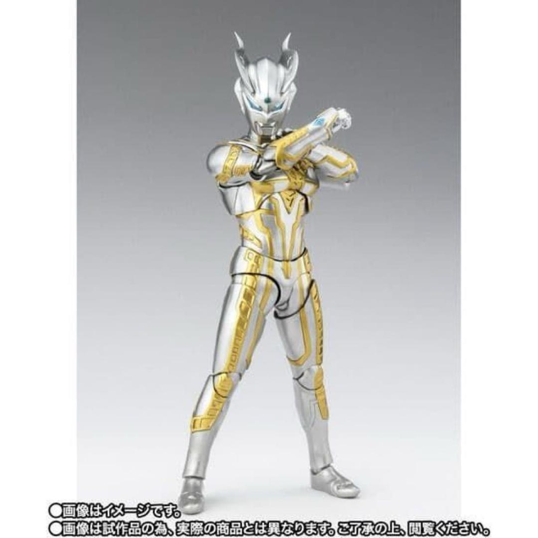 桜島Ver栄光の昭和ライダー　ウルティメイトシャイニングウルトラマンゼロ セット