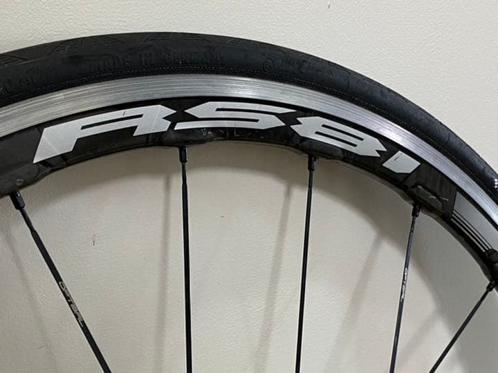シマノ　RS81 ロードバイク　ホイール