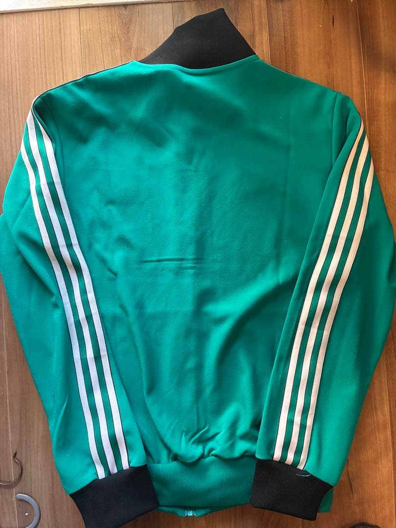 adidas リヴァプールFC TERRACE ICON トラックトップ