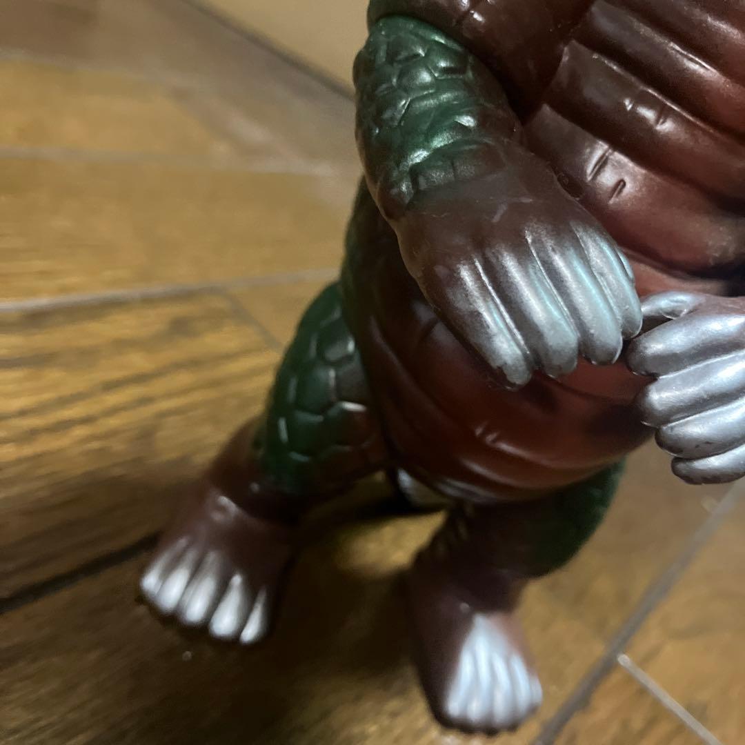 ソフビ アギラ 怪獣郷 やまなや ウルトラセブン ブルマァク マルサン 円谷