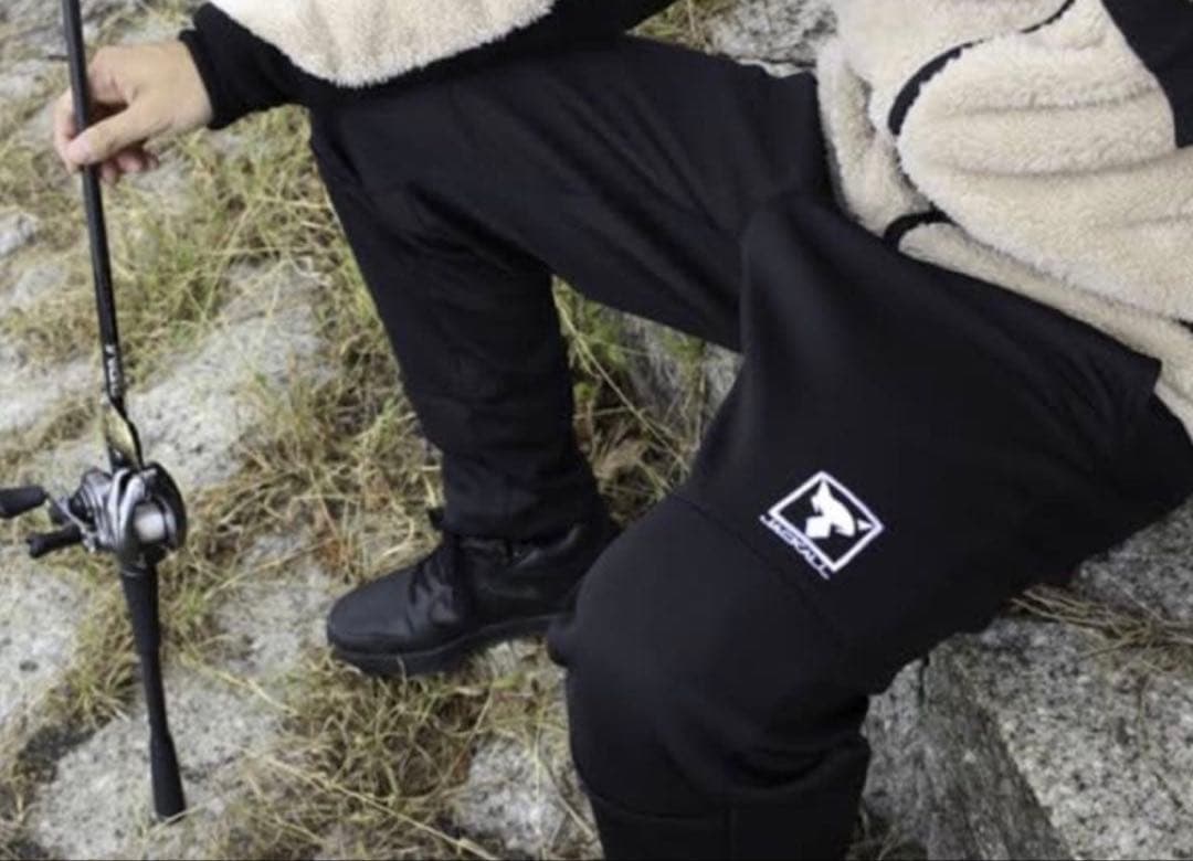 【美品】ジャッカル　ソフトシェルパンツ　ブラック L