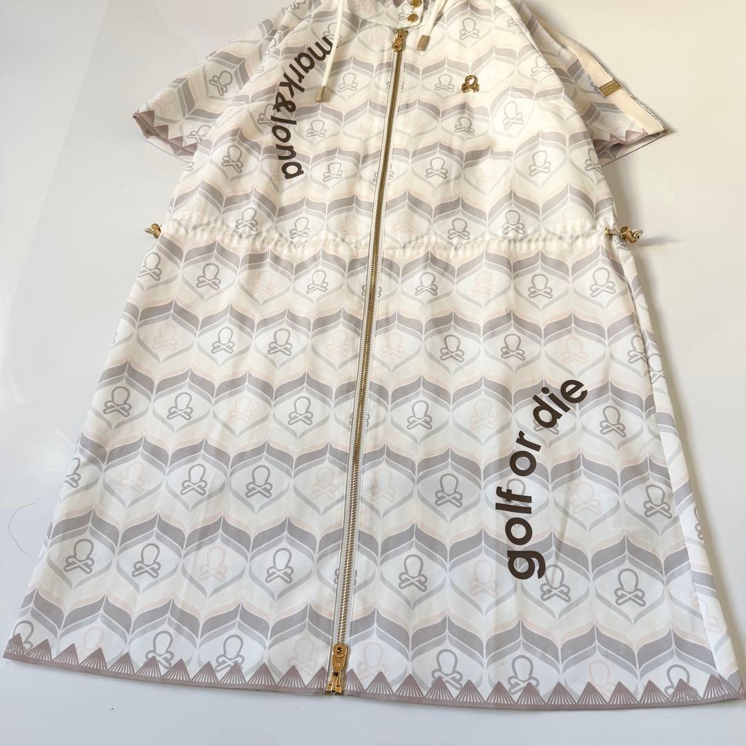 マークアンドロナ　Vase Hooded Vent Dress 2025SS