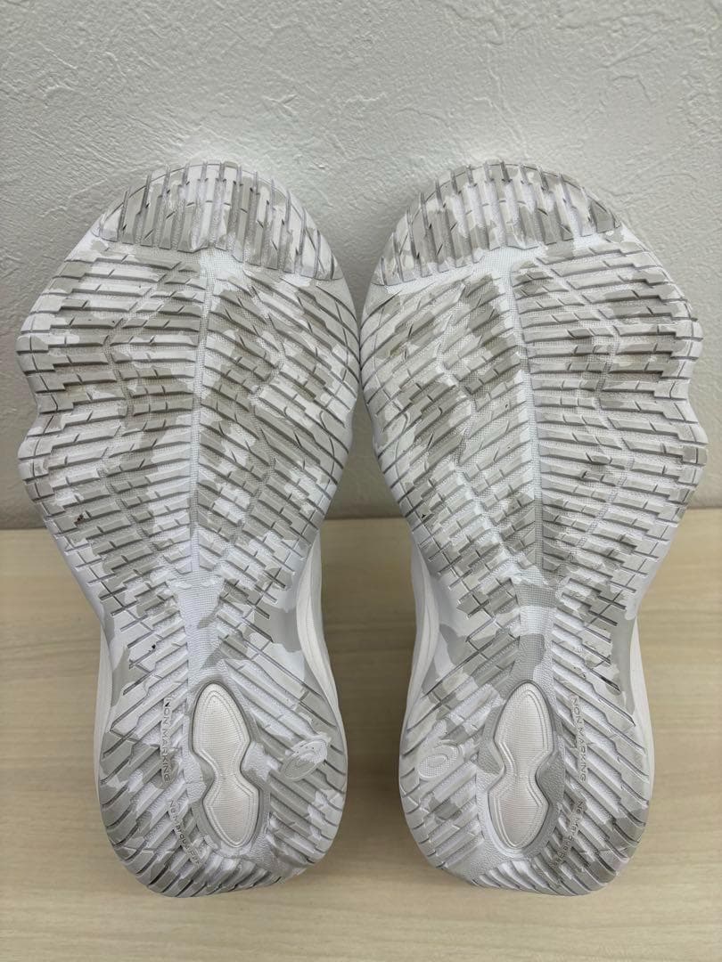 [アシックス] バスケットボールシューズ NOVA SURGE LOW