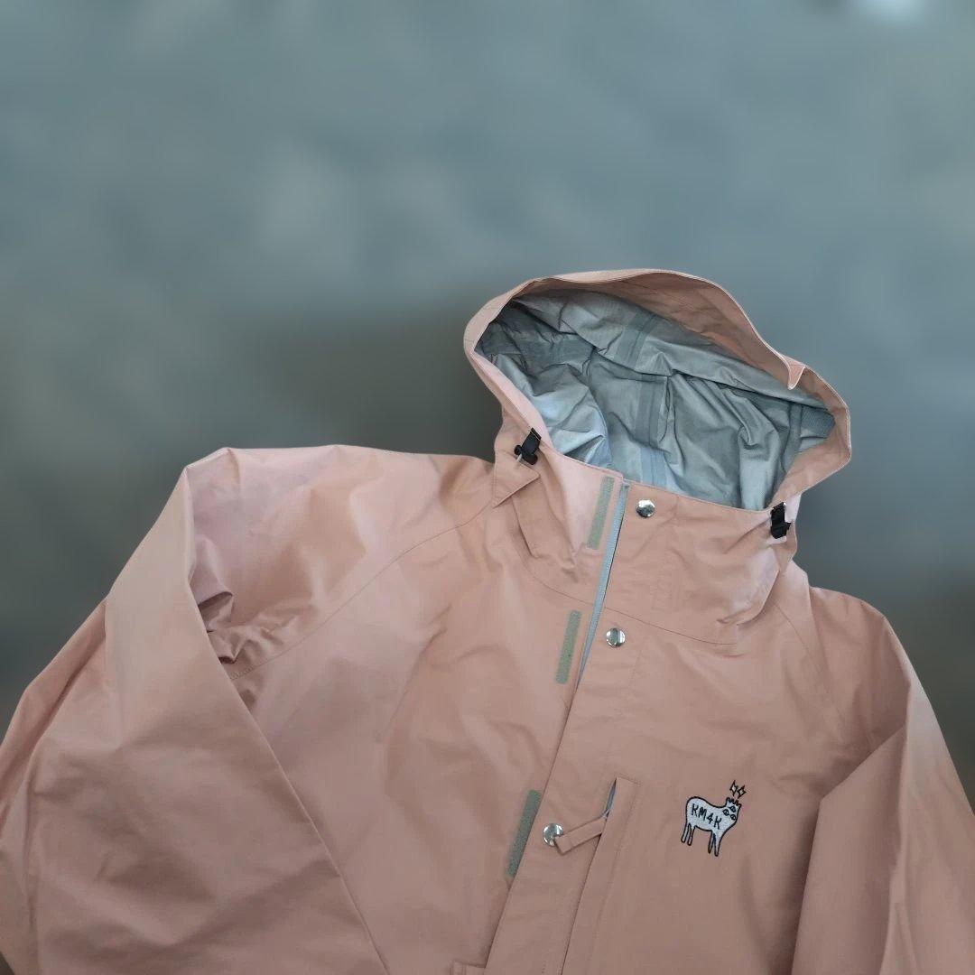 新品■km4k スノボージャケット　PARADISE JACKET 9　Mサイズ