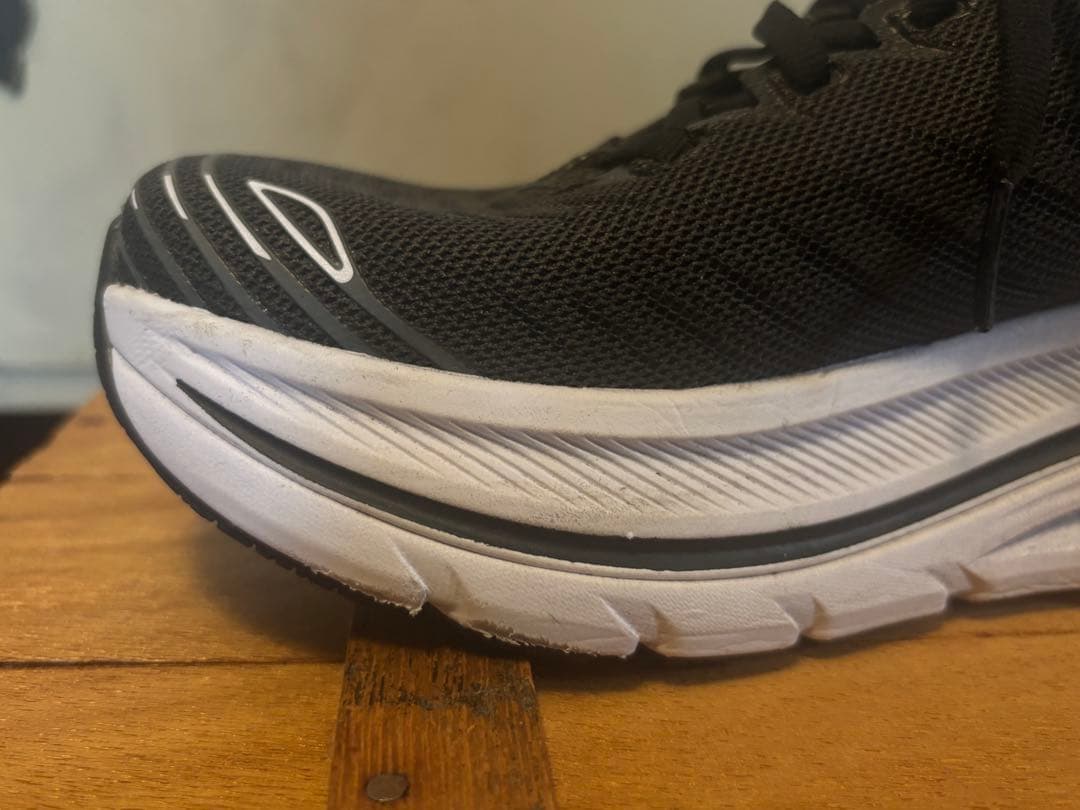 HOKA ランニングシューズ BONDI X 23cm