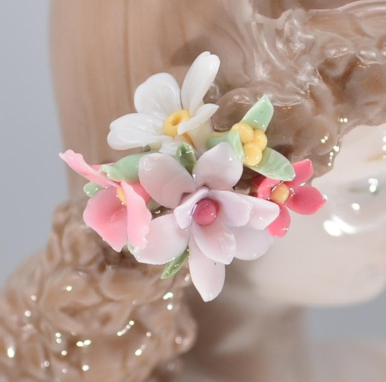 愛の花びら　＃6346　★リヤドロ　スペイン　ポーセリン　ヴィンテージ