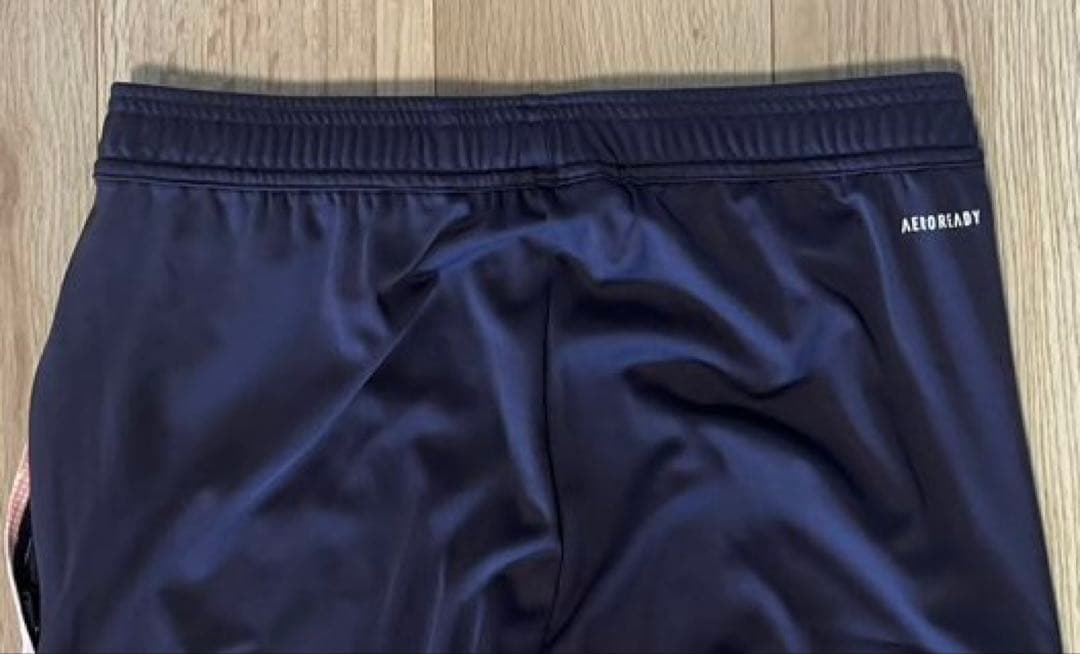 adidas アーセナル　トラックパンツ　トレーニングパンツ　ジャージ　新品