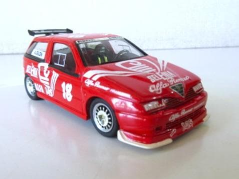 値下 ALEZAN (1/43) アルファロメオ 145 SELENIA