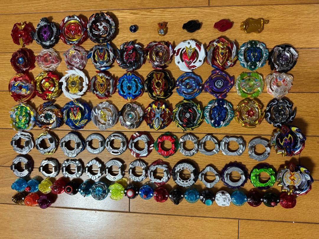 ベイブレードバーストセットとスタジアム